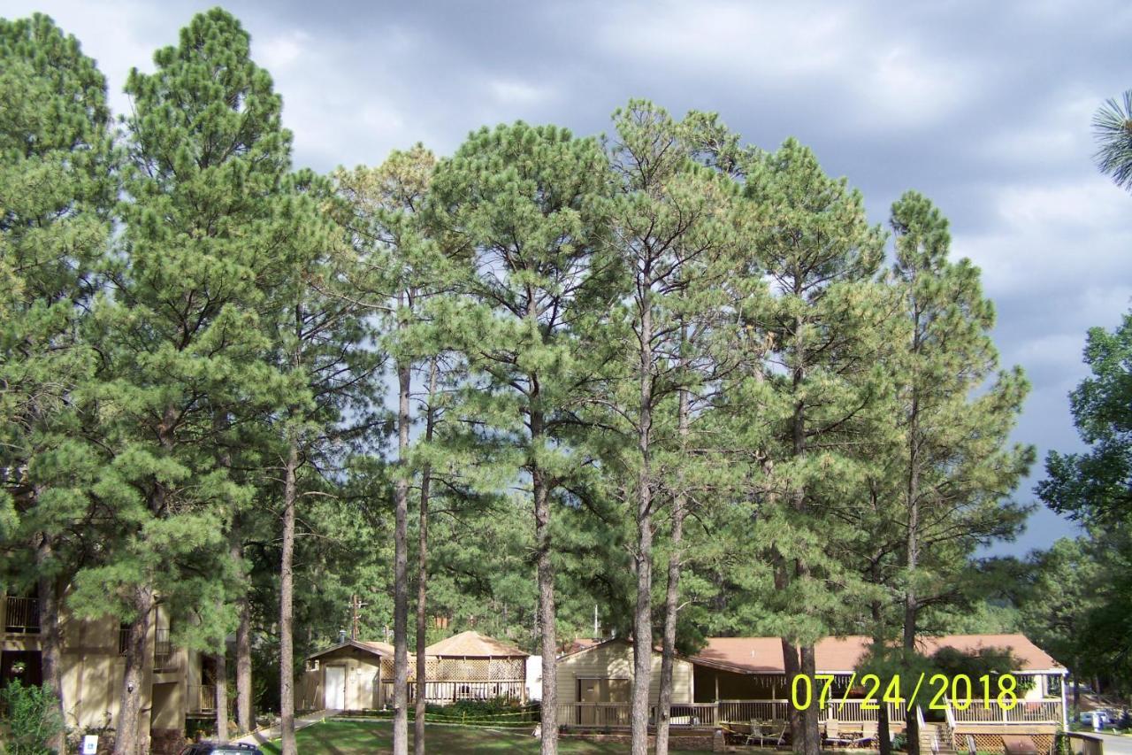 Village Lodge Ruidoso Exterior photo